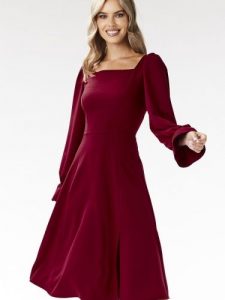 Sukienka Model A695 Claret - awama. Sukienki Awama, l, bez wzorów, z elastanu, eleganckie, bez kołnierzyka, bez ramiączek, midi, dopasowane. Za 287,45 zł.