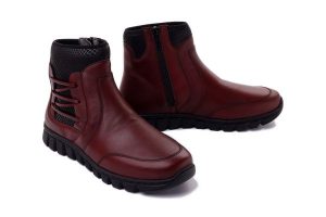 COMFORTABEL 990335-41 bordeaux, botki damskie. Czerwone botki Comfortabel, na zimę, bez wzorów, bez obcasa, bez zapięcia. Za 464,90 zł.