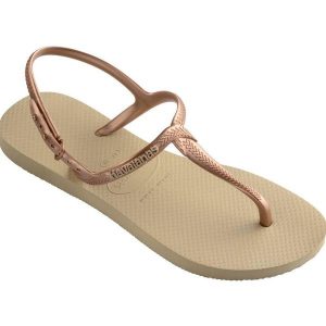 Klapki Havaianas Model 4144756 Kolor Brąz. Brązowe klapki Havaianas, bez wzorów, z gumy, bez obcasa. Za 69,99 zł.
