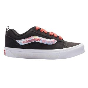 Buty do chodzenia damskie Vans Knu Skool. Czarne trampki Vans, bez wzorów, bez zapięcia. Za 276,64 zł.