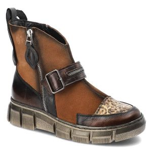 Brązowe Botki Maciejka Wygodne Skórzane Buty Damskie. Brązowe botki Maciejka, na jesień, z aplikacjami, ze skóry, bez obcasa, bez zapięcia. Za 319,00 zł.