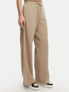 Max Mara Leisure Spodnie dresowe Vales 2516781097650 Zielony Wide Leg. Zielone spodnie dresowe Max Mara Leisure, xs, bez wzorów, z dresówki. Za 469,99 zł.