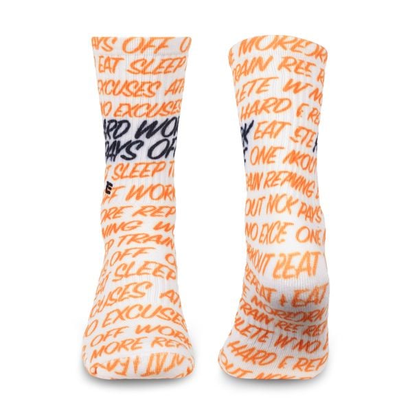 Skarpety sportowe Elitex Training HWPO. Brązowe skarpetki ELITEX TRAINING, bez wzorów. Za 67,99 zł.