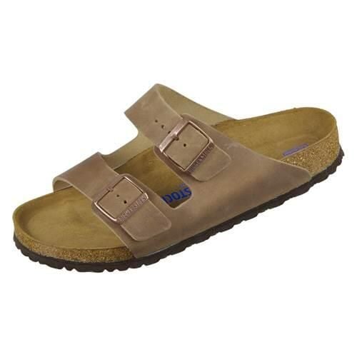 Klapki Birkenstock 552811. Brązowe klapki Birkenstock, bez wzorów, z materiału, bez obcasa. Za 479,00 zł.