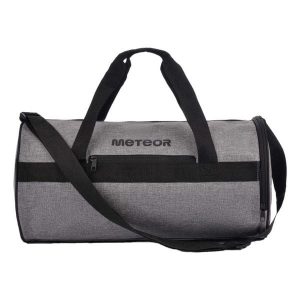 Torba Podróżna Sirin 25L. Czarne torby podróżne i sportowe Meteor, bez wzorów. Za 107,99 zł.