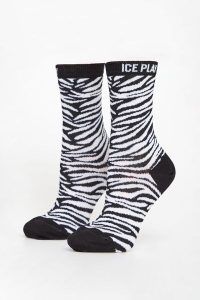 Skarpety damskie ICE PLAY. Skarpetki Ice Play, bez wzorów. W wyprzedaży za 81,75 zł.