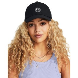 Regulowana czapka baseballowa damska Under Armour ArmourVent. Białe czapki Under Armour, bez wzorów, z tkaniny. Za 125,00 zł.