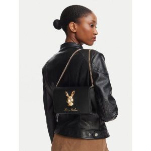 Torebka LOVE MOSCHINO. Czarne torebki klasyczne LOVE MOSCHINO, bez wzorów, bez dodatków. Za 656,99 zł.
