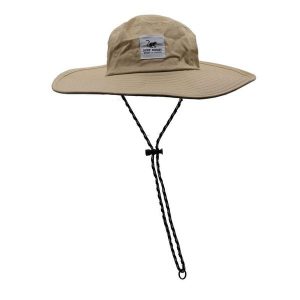 Kapelusz - nylonowy - z długim rondem / dla dorosłych /uniwersalny (beżowy). Brązowe kapelusze SURF MONKEY, bez wzorów, z bawełny. Za 179,95 zł.