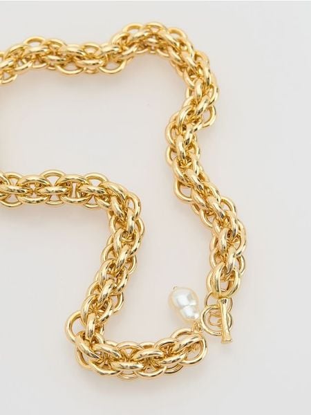 Naszyjnik z ozdobnym zapięciem - wielobarwny. Naszyjniki Reserved. W wyprzedaży za 59,99 zł.