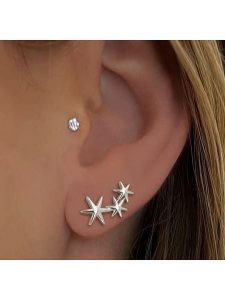 Les Favorites Srebrne kolczyki-wkrętki rozmiar: onesize. Szare kolczyki Les Favorites, srebrne. Za 108,99 zł.