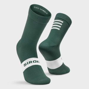 Skarpetki rowerowe unisex S1 Black Kapelmuur. Brązowe skarpetki SIROKO, bez wzorów, z nylonu. Za 67,00 zł.