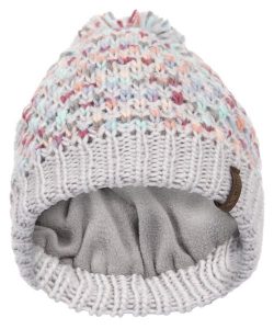 2058 Irmina - damska czapka beanie z pomponem jasnoszara. Szare czapki 2117 OF SWEDEN, bez wzorów, z dzianiny. Za 111,99 zł.