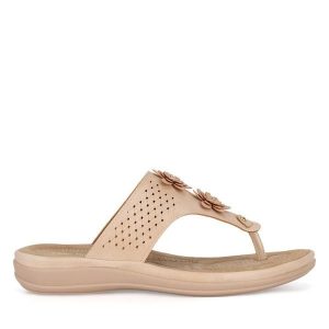 Japonki Clara Barson. Brązowe klapki Clara Barson, bez wzorów, bez obcasa. Za 89,99 zł.