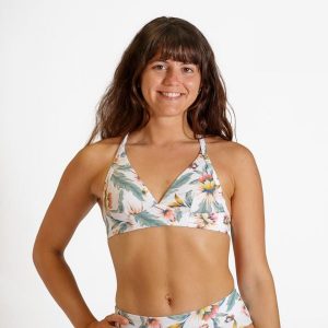 Góra kostiumu kąpielowego damska Decathlon Bea Bella. Białe bikini OLAIAN, bez wzorów. W wyprzedaży za 39,99 zł.