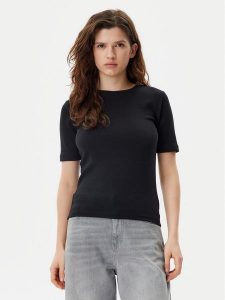 Gap T-Shirt 679172-00 Czarny Stretch Fit. Czarne t-shirty GAP, xxs, bez wzorów, z bawełny, bez kołnierzyka, bez ramiączek. Za 89,99 zł.