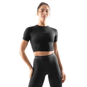 Damska koszulka treningowa crop top z krótkim rękawem Fitness Siroko Sculpt. Czarne bluzki SIROKO, l, bez wzorów, z tkaniny, sportowe, bez kołnierzyka, bez ramiączek. W wyprzedaży za 84,00 zł.