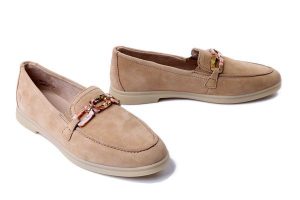 RIEKER REMONTE D2F00-62 beige, półbuty damskie. Brązowe półbuty Rieker Remonte, bez wzorów, ze skóry, bez obcasa, na obcasie, bez zapięcia. Za 399,90 zł.