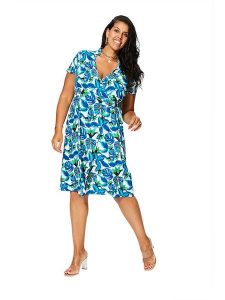 Aller Simplement Sukienka w kolorze niebiesko-zielonym rozmiar: 54-58. Niebieskie sukienki Aller Simplement, na co dzień, bez wzorów, z wiskozy, bez kołnierzyka, bez ramiączek, mini, kopertowe. Za 86,99 zł.