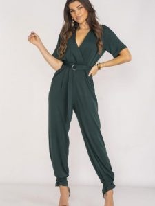 Kombinezon Model A660 Bottle Green - awama. Zielone kombinezony Awama, na lato, l, bez wzorów, z elastanu, eleganckie, bez kołnierzyka, bez ramiączek, długie. Za 468,08 zł.