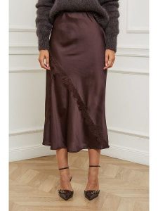 L'armoire de Suzette Spódnica w kolorze brązowym rozmiar: 38/40. Brązowe spódnice L'armoire de Suzette, na co dzień, l, bez wzorów, z koronki, klasyczne, midi. Za 113,90 zł.