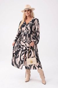 Beżowa sukienka Gabriela - elegancja w nowoczesnej formie w geometryczny wzór PLUS SIZE XXL OVERSIZE. Brązowe sukienki Moda Size Plus Iwanek, na co dzień, na jesień, plus size, bez wzorów, z elastanu, eleganckie, bez kołnierzyka, plus size, bez ramiączek, midi, oversize. W wyprzedaży za 239,90 zł.