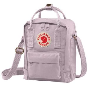 Saszetka Fjallraven Kanken Sling - pastel lavender. Fioletowe nerki i saszetki Fjällräven, bez wzorów, z materiału. Za 359,99 zł.
