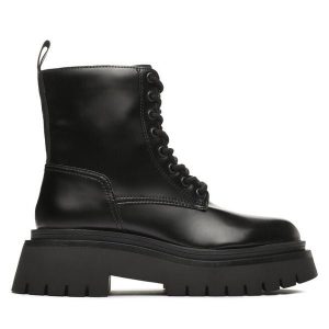 Trzewiki Pepe Jeans. Czarne botki Pepe Jeans, bez wzorów, z jeansu, bez obcasa, na płaskiej podeszwie, bez zapięcia. Za 569,99 zł.