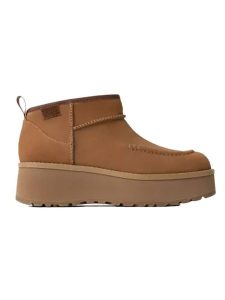UGG Skórzane botki "Cityfunc Ultra Mini" w kolorze jasnobrązowym rozmiar: 38. Brązowe botki Ugg, bez wzorów, z materiału, bez obcasa, na platformie, bez zapięcia. Za 549,06 zł.