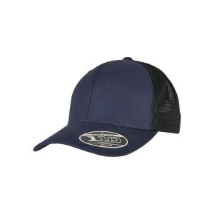 Czapka z płótna Flexfit 110 Structured Trucker. Czarne czapki FLEXFIT, bez wzorów, z materiału. Za 105,90 zł.