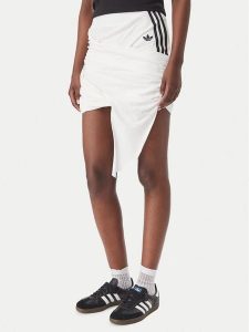 Adidas Spódnico-szorty Adidas x Jennie Wrap LD4969 Biały Regular Fit. Białe spodenki sportowe ADIDAS, s, bez wzorów, z syntetyku. Za 299,99 zł.