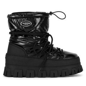 Śniegowce Badura. Czarne buty zimowe Badura, bez obcasa, bez zapięcia. Za 299,99 zł.