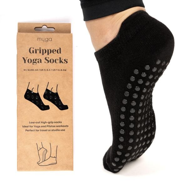 Antypoślizgowe skarpetki do jogi myga Grip Socks - XL. Czarne skarpetki MYGA, bez wzorów. Za 29,99 zł.