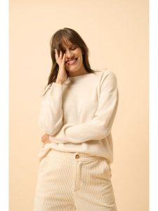 Just Cashmere Kaszmirowy sweter "Kayla" w kolorze beżowym rozmiar: XL. Brązowe swetry oversize Just Cashmere, xl, bez wzorów, z kaszmiru, bez ramiączek. Za 374,19 zł.
