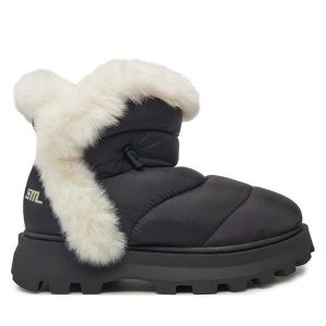 Śniegowce Steve Madden. Czarne buty zimowe Steve Madden, bez obcasa, bez zapięcia. Za 669,99 zł.