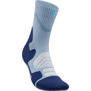 Skarpetki średniej długości z wełny merino dla kobiet Bauerfeind Outdoor Merino. Niebieskie skarpetki BAUERFEIND, bez wzorów, z wełny. Za 168,00 zł.