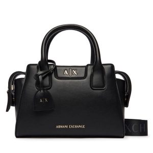 Torebka Armani Exchange. Czarne torebki klasyczne Armani Exchange, bez wzorów, bez dodatków. Za 629,99 zł.