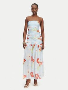 Bardot Sukienka letnia Solana 59875DB3 Niebieski jasny Regular Fit. Niebieskie sukienki Bardot, na lato, bez wzorów, z syntetyku, bez kołnierzyka, bez ramiączek. Za 639,99 zł.