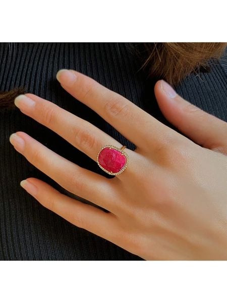 Les Petites Précieuses Pozłacany pierścionek z kamieniami szlachetnymi rozmiar: 54. Różowe pierścionki Les Petites Précieuses, z cyrkonią, pozłacane. Za 260,99 zł.