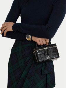 LAUREN RALPH LAUREN Torebka 431P18664001 Czarny. Czarne kuferki Lauren Ralph Lauren, bez wzorów, ze skóry, bez dodatków. Za 1 299,00 zł.