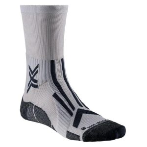 Skarpety do biegania X-Socks Trailrun Perform Crew. Szare skarpetki XBIONIC, bez wzorów. Za 97,99 zł.