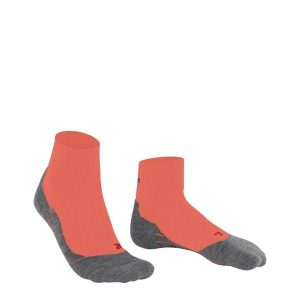 Krótkie skarpety damskie Falke TK5 Wander. Brązowe skarpetki Falke, bez wzorów, z wełny. Za 130,00 zł.