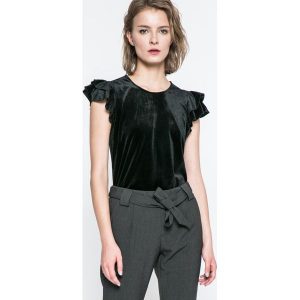 Only - Top. T-shirty marki ONLY. W wyprzedaży za 39,90 zł.