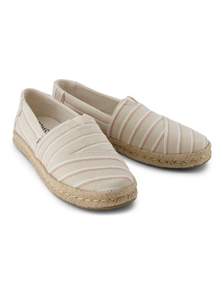 TOMS Espadryle w kolorze kremowym rozmiar: 37,5. Brązowe espadryle Toms, bez wzorów, bez obcasa. Za 159,95 zł.