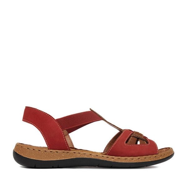 Sandały Go Soft. Czerwone sandały Go Soft, bez wzorów, bez obcasa, na płaskiej podeszwie, bez zapięcia. Za 179,99 zł.