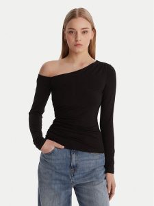 Guess Bluzka W6RP02 KC1J2 Czarny Regular Fit. Czarne bluzki Guess, s, z aplikacjami, z wiskozy, bez kołnierzyka, bez ramiączek. Za 299,99 zł.