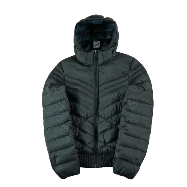 Second life - Kurtka puchowa dla kobiet - Stan bardzo dobry. Czarne kurtki Nike, bez wzorów, z puchu, bez kaptura. Za 169,16 zł.