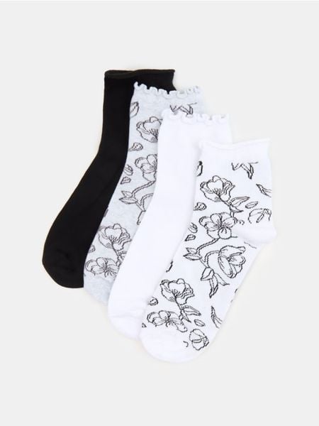 Prążkowane skarpetki 4 pack - wielobarwny. Skarpetki Sinsay, bez wzorów, prążkowane. Za 12,99 zł.