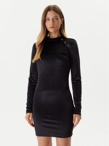 Guess Sukienka koktajlowa W5BK38 KCN22 Czarny Slim Fit. Czarne kombinezony Guess, s, z aplikacjami, z syntetyku, wizytowe, bez kołnierzyka, bez ramiączek. Za 369,99 zł.