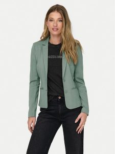 ONLY Marynarka Poptrash 15153144 Zielony Regular Fit. Zielone marynarki i żakiety ONLY, m, bez wzorów, z syntetyku. Za 129,99 zł.